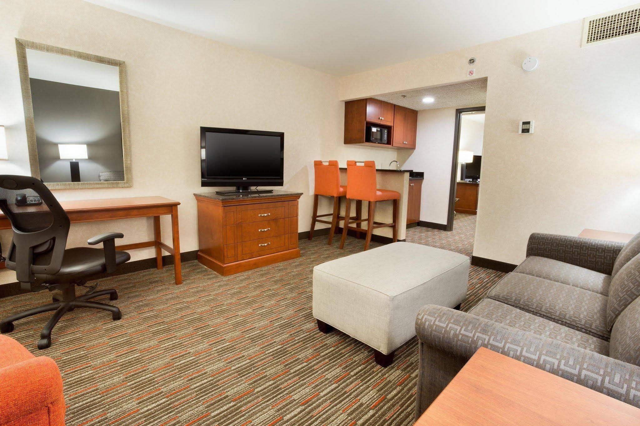 Drury Inn&Suites St. Louis Creve Coeur Extérieur photo