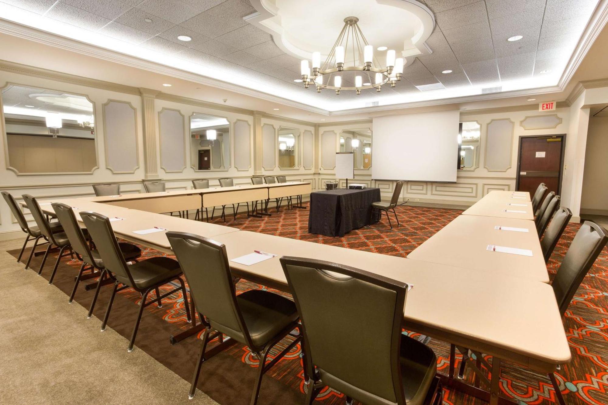 Drury Inn&Suites St. Louis Creve Coeur Extérieur photo